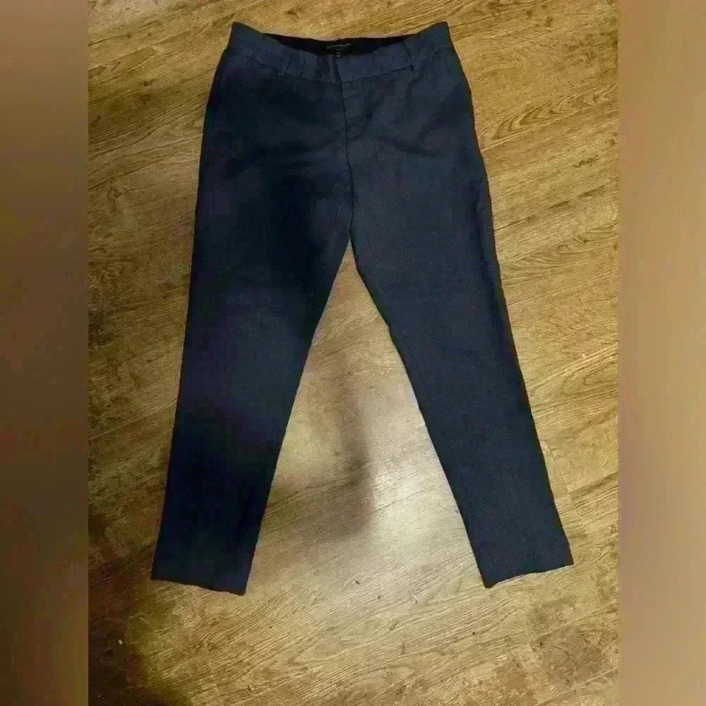 Banana Republic Ladies Gray Ankle-Fit Pants (Style: Martini) - Size 6 Petite